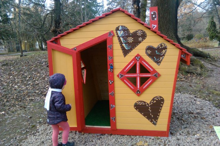 Ilustračný obrázok k článku FOTO: Ďalšia rozprávka v lučeneckom parku. Krásna NOVINKA teší deti i rodičov