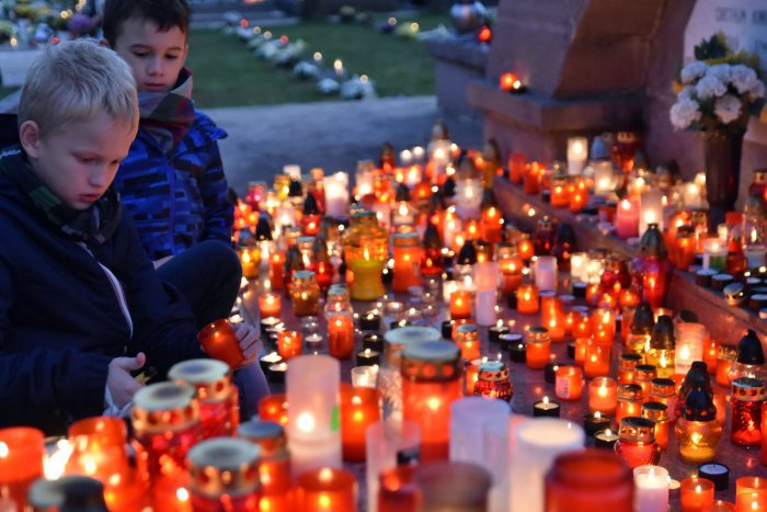 Ilustračný obrázok k článku Rozšírenie cintorínu v Ondrašovej: Koľko pribudne nových miest?