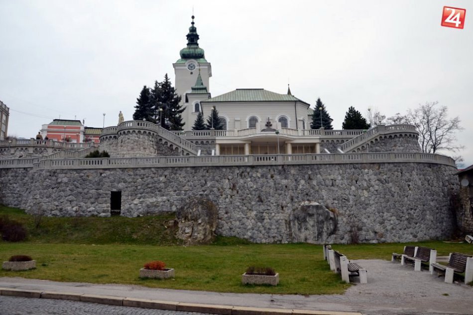 Ilustračný obrázok k článku Pamiatky a krásy Ružomberka spoznajú návštevníci na potulkách mestom