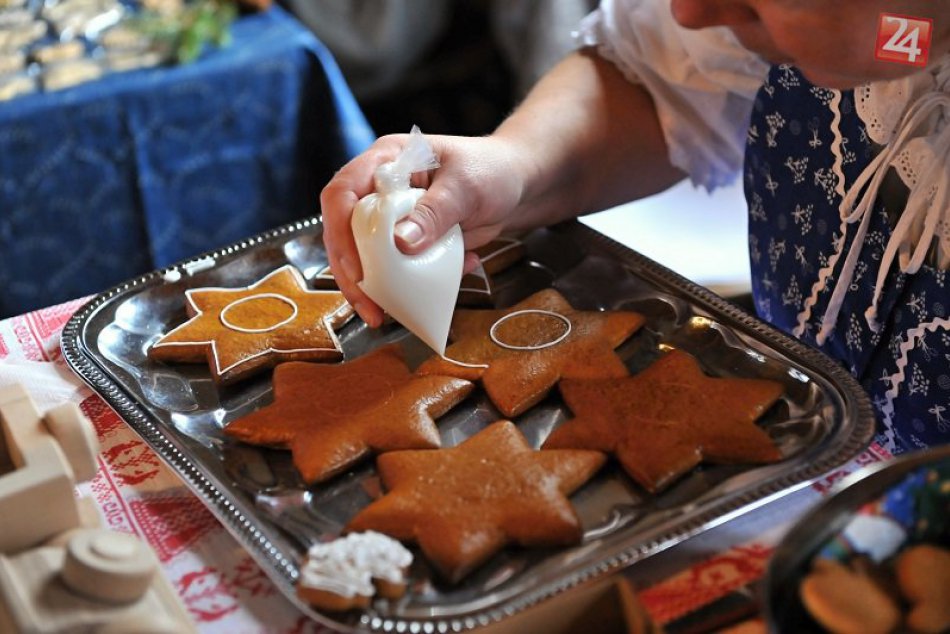 Ilustračný obrázok k článku Pomáhať budeme aj v Nitre: Čaká nás benefícia Vianočné posolstvo