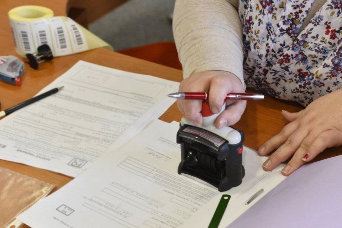 Ilustračný obrázok k článku Pozor na zmeny na daňovom úrade: V Šuranoch vás už osobne neobslúžia