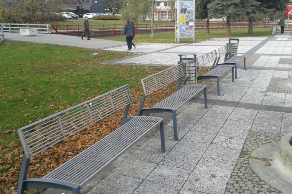 Ilustračný obrázok k článku Vynovené centrum Považskej: Nové koše, a to nie je všetko! FOTO