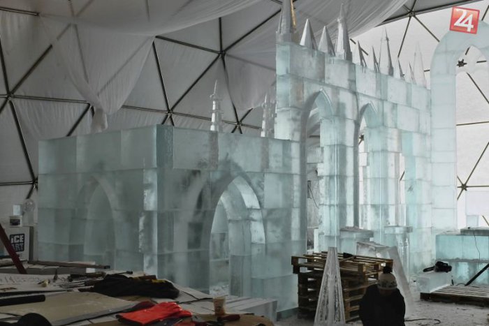 Ilustračný obrázok k článku KURIOZITA DŇA: Na Hrebienku vyrastá ľadová krása. Dóm, v ktorom mrazí!