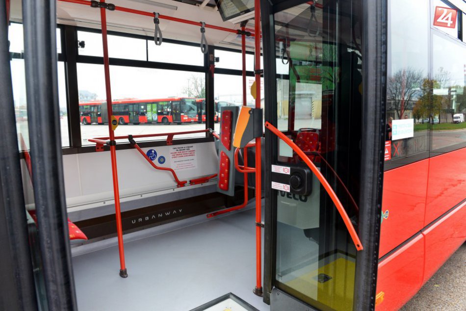 Ilustračný obrázok k článku Žltačka v bratislavskej MHD: Hrozí riziko prenosu na cestujúcich?