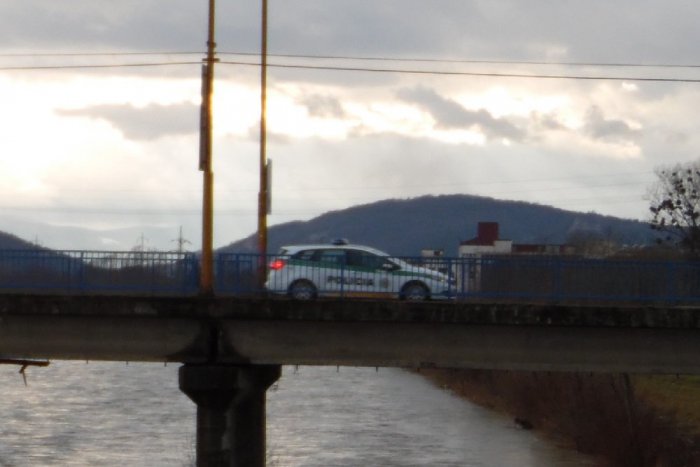 Ilustračný obrázok k článku Kradne sa už naozaj všeličo: Sledujte, čo zmizlo z objektu obchoďáku v Humennom