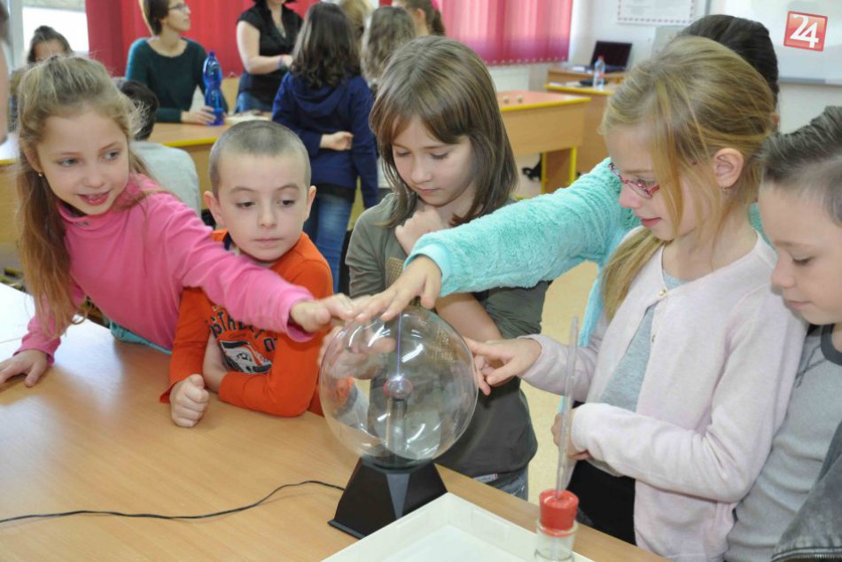 Ilustračný obrázok k článku Aj vaše dieťa sa môže stať žiakom kvalitnej popradskej školy