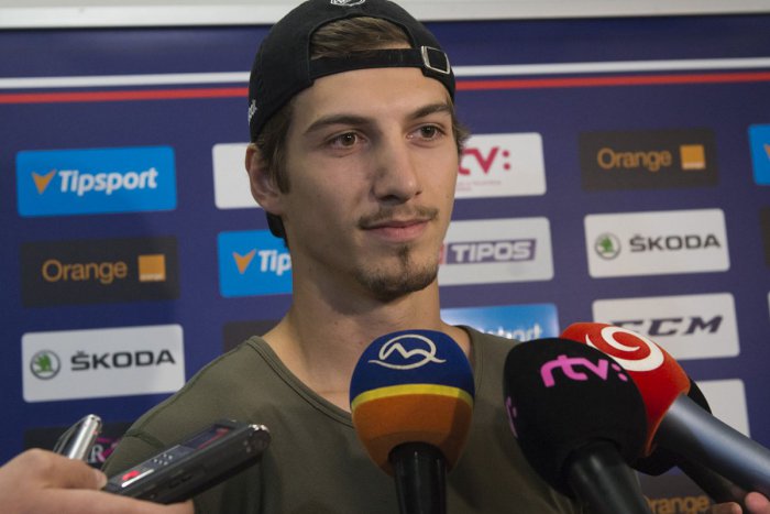 Ilustračný obrázok k článku Bystrický rodák Bubela mieri do zámoria. Mladý útočník sa upísal farme tímu NHL