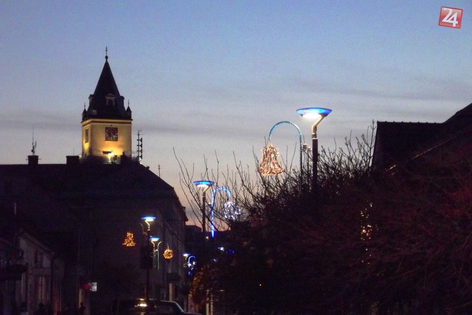 Ilustračný obrázok k článku Užite si december v Hlohovci: TOP 7 podujatí, ktoré sa chystajú v meste