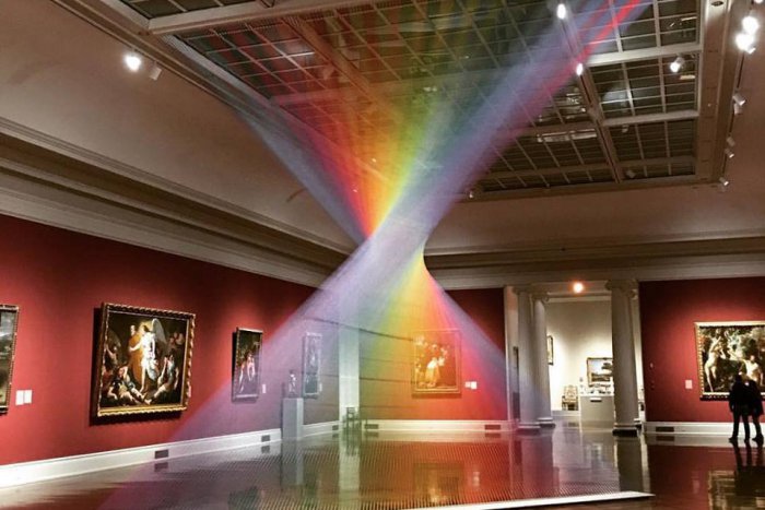 Ilustračný obrázok k článku KURIOZITA DŇA: Umelec sa pohral s farebnou ilúziou dokonalosti