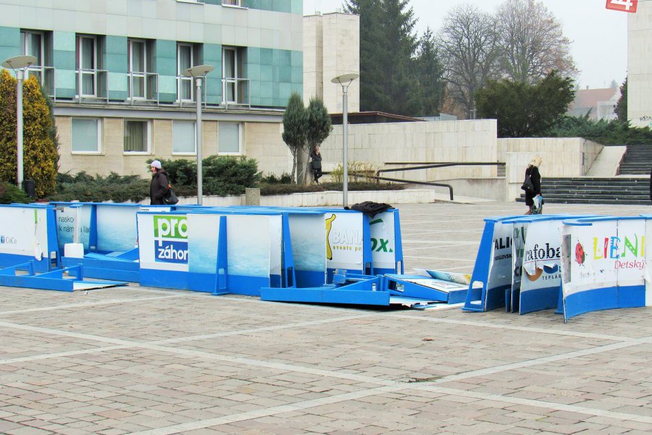 Ilustračný obrázok k článku V centre Prešova sa začína vynímať novinka: Prvé zábery inštalácie klziska, FOTO