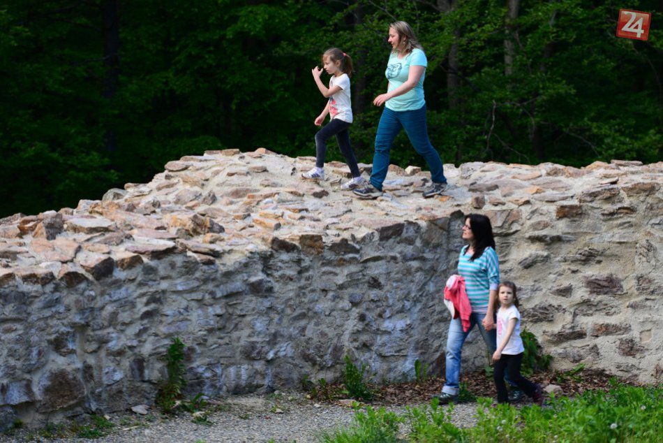 Ilustračný obrázok k článku Kultúra v metropole východu: Na Košickom hrade spojili tri podujatia do historického festivalu