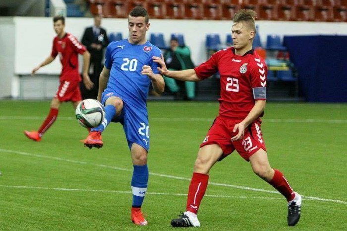 Ilustračný obrázok k článku Reprezentáciu preverí turnaj v Španielsku: Vo výbere i záložník z Tvrdošoviec