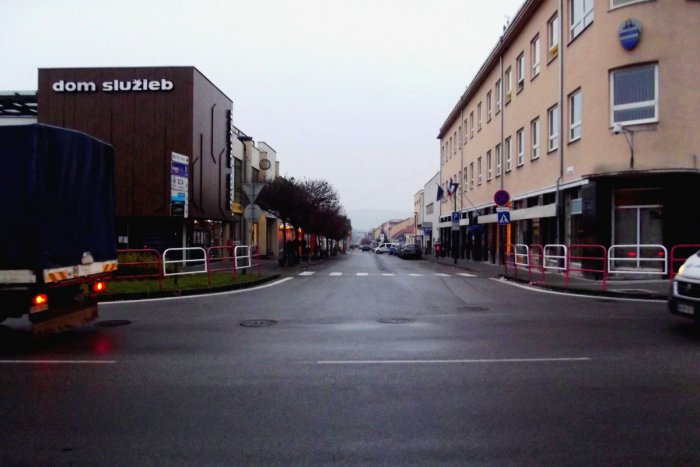 Ilustračný obrázok k článku Investičné akcie Hlohovca na rok 2017: Sledujte, čo má mesto v pláne