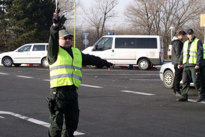 Ilustračný obrázok k článku Úspešné mesiace nitrianskych colníkov: Do rozpočtu SR o takmer 25 miliónov viac