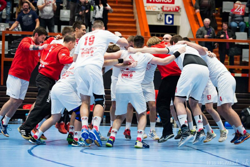 Ilustračný obrázok k článku Považskobystričanov nasadili medzi najlepších: Straka prezradil svoje prianie