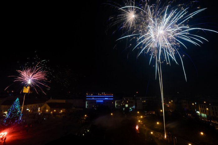 Ilustračný obrázok k článku Rozlúčte sa so starým rokom v Nitre: TOP 10 podujatí, na ktorých musíte byť