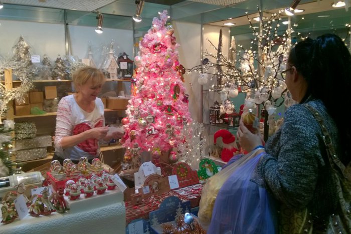 Ilustračný obrázok k článku OBRAZOM: Nemáte ešte darčeky? Dni Vianoc ponúkajú stovky nápadov