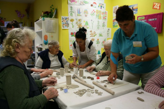 Ilustračný obrázok k článku Centrum sociálnych služieb Spišskej Belej chýba: Radnica ho chce zriadiť