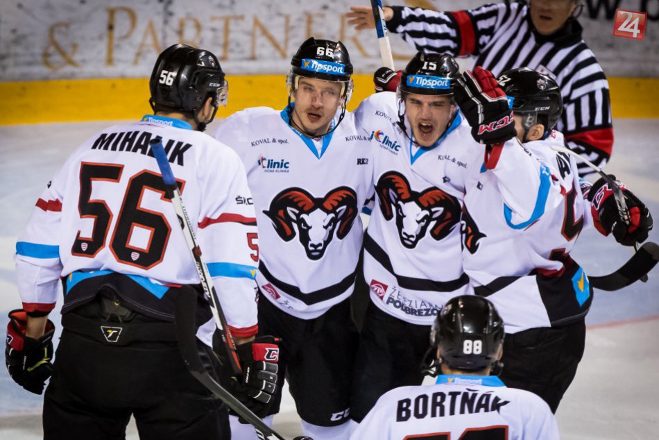 Ilustračný obrázok k článku NOVINKY z kádra baranov: Posilou brankár zo zámoria, Tománek odchádza!