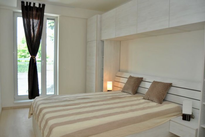 Ilustračný obrázok k článku RADÍME: Šancu získať hypotéku by malo mať od januára viac mladých ľudí