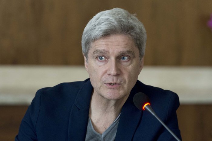 Ilustračný obrázok k článku Slávny trenčiansky rodák jubiluje: Štefan Skrúcaný začal už na priemyslovke