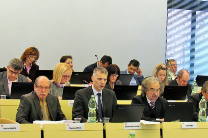 Ilustračný obrázok k článku Prešovských poslancov čaká zastupiteľstvo: O týchto bodoch sa bude rokovať