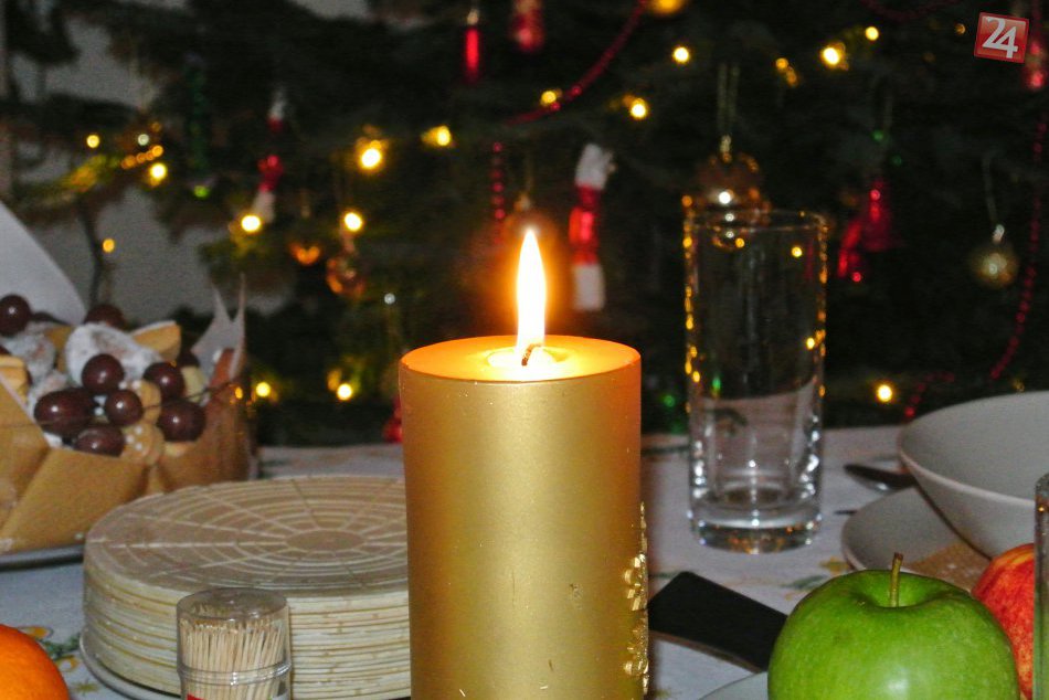 Ilustračný obrázok k článku OPÝTALI SME SA: Ako predísť požiaru počas sviatkov pokoja?