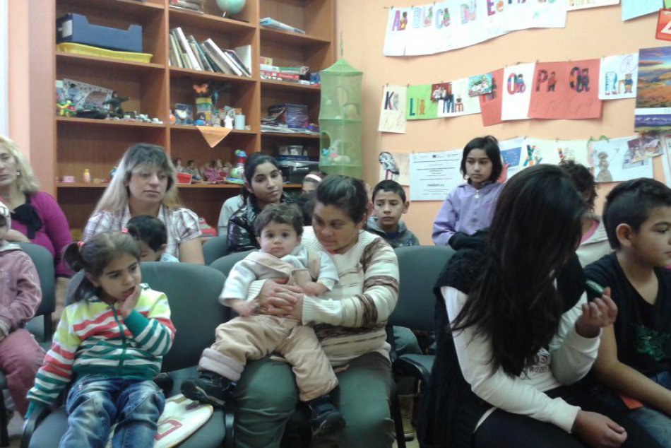 Ilustračný obrázok k článku Posedenie v komunitnom centre: Vianoce aj pre rodiny v núdzi