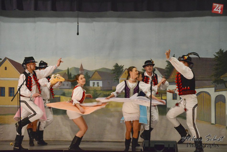 Ilustračný obrázok k článku OBRAZOM: Kúsok z Vianoc vo Vikartovciach