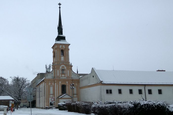 Ilustračný obrázok k článku V Nových Zámkoch štartuje hudobná sezóna 2017: Začne Novoročným koncertom