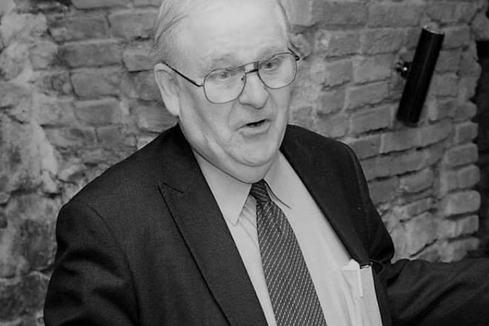 Ilustračný obrázok k článku Smutná správa: Zomrel známy Prešovčan Mikuláš Žemlička (†72)