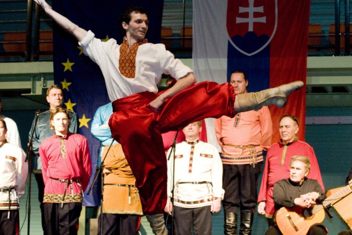 Ilustračný obrázok k článku Zámockou scénou zaznejú piesne donských kozákov: Mieri k nám kus ruskej kultúry