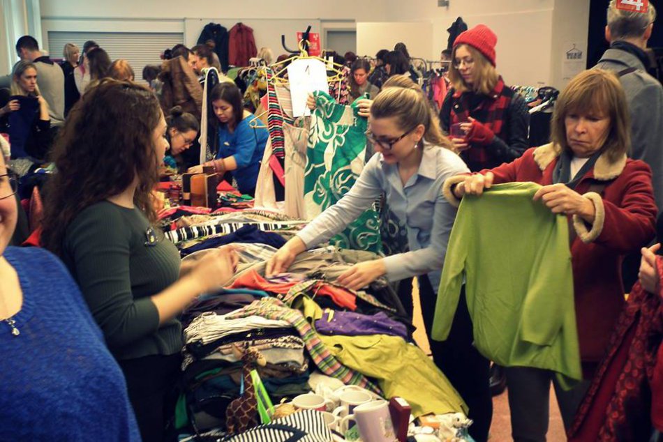 Ilustračný obrázok k článku Zháňate oblečenie, obuv či hračky za pár eur? V Bystrici sa chystá veľká burza