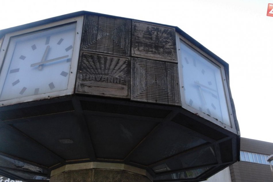 Ilustračný obrázok k článku Hodiny svetového času v Nitre: Do rekonštrukcie sa chce pustiť miestny sochár