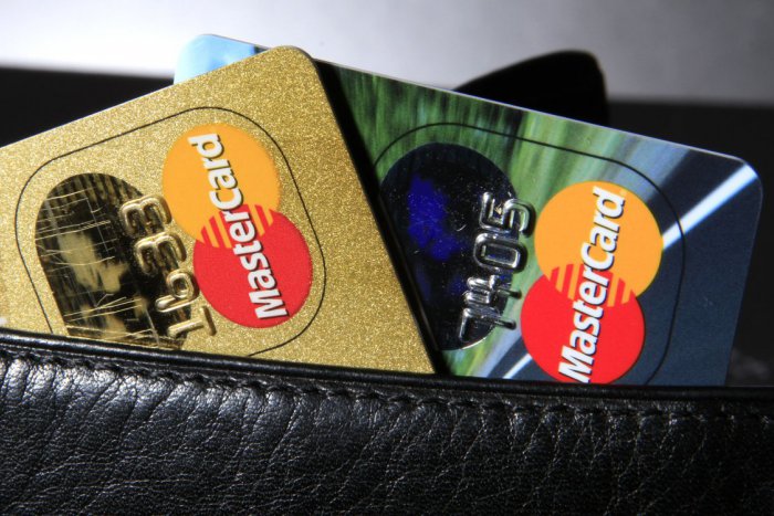 Ilustračný obrázok k článku Platobnú kartu ešte stále nemôžete využívať aj ako električenku