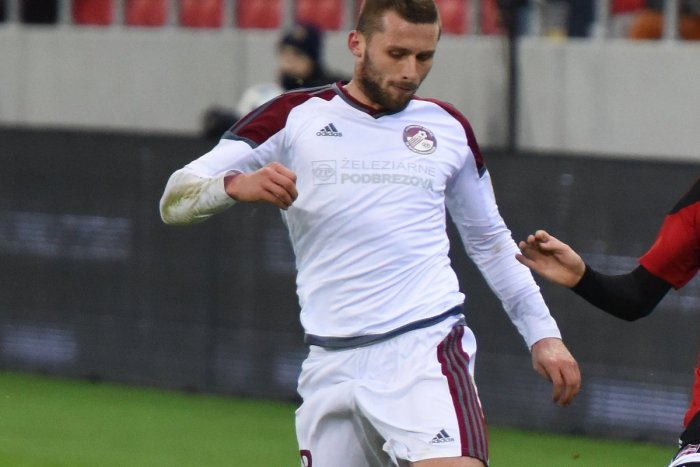 Ilustračný obrázok k článku Prešov si neudržal talentovaného útočníka: Z Tatrana odchádza aj Pavol Šafranko