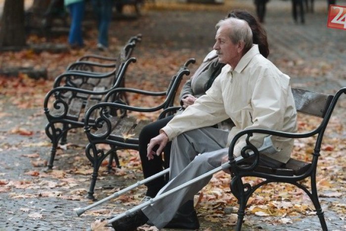 Ilustračný obrázok k článku Polícia upozorňuje seniorov: TOTO sú metódy podvodníkov