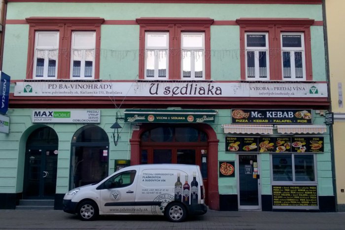 Ilustračný obrázok k článku Bratislavské NAJ: Legendárna vináreň s viac ako 60-ročnou tradíciou