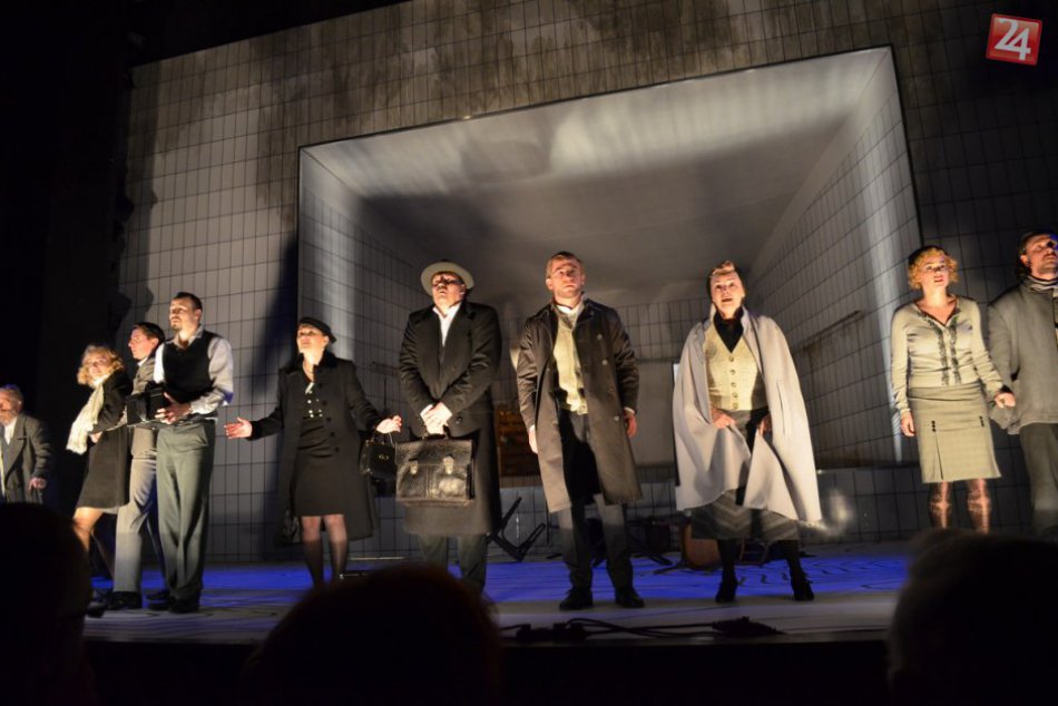 Ilustračný obrázok k článku FOTO: Strhujúca premiéra v DAB v Nitre, tento príbeh nenechá nikoho chladným