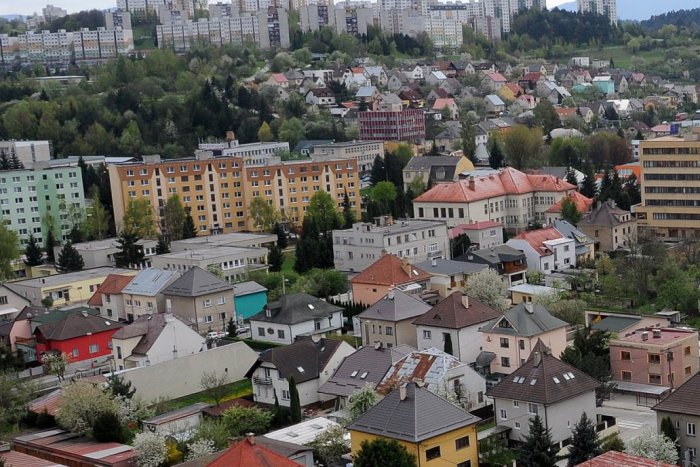 Ilustračný obrázok k článku Pozitívna správa o Považskej Bystrici: Prečo bolo viac radosti ako smútku?