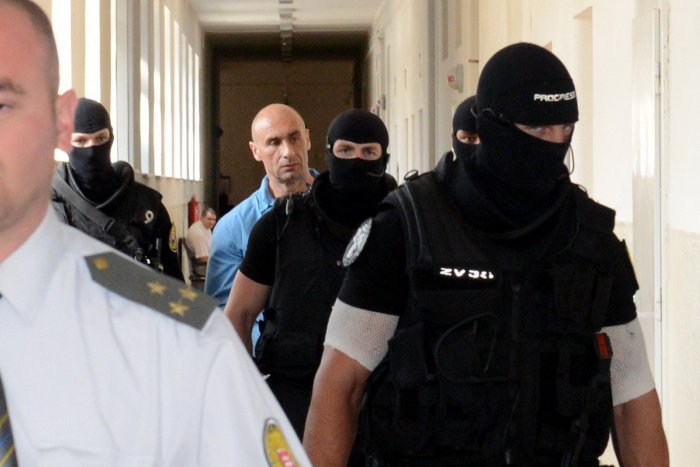 Ilustračný obrázok k článku Proces s Ľubošom F., údajným bossom nitrianskeho podsvetia zrušený: TOTO je dôvod