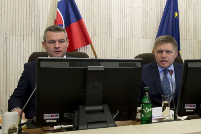 Ilustračný obrázok k článku Fico chce vyriešiť zmätky okolo cien energií, vyššie poplatky platiť nebudeme