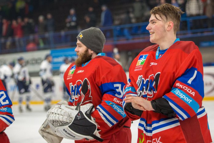 Ilustračný obrázok k článku Durnému premiéra vyšla na výbornú: Po zápase skandoval štadión jedno meno!