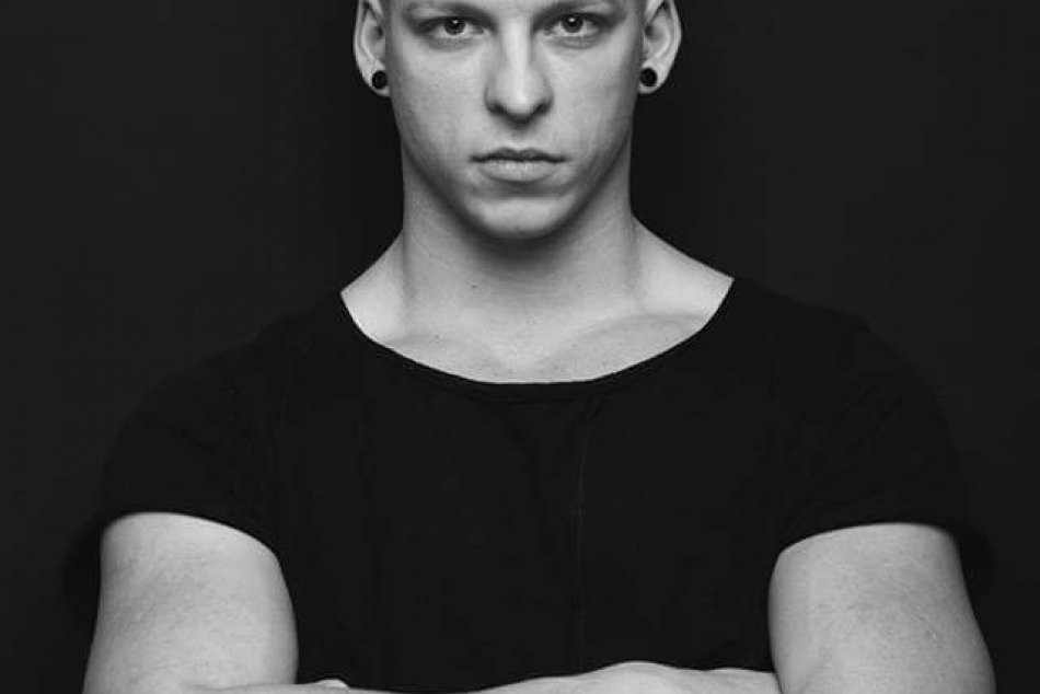 Ilustračný obrázok k článku Neskutočný talent pod Zoborom: Len 29-ročný kaderník je majstrom sveta i Európy