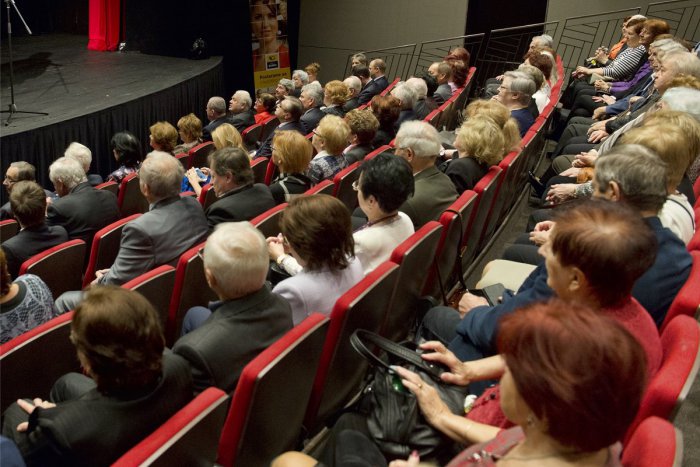 Ilustračný obrázok k článku Posledný januárový víkend sa blíži: Akcie, na ktorých sa dá v Považskej stráviť