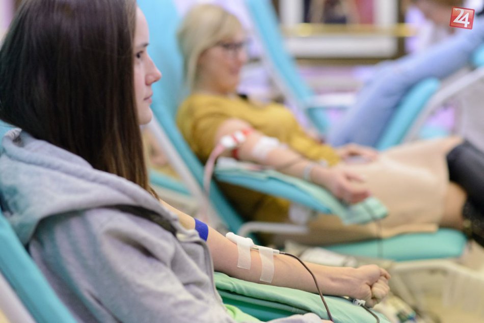 Ilustračný obrázok k článku Dobrovoľníci na Divadelnej kvapke krvi: Darovali 19 litrov najvzácnejšej tekutiny