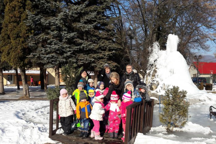 Ilustračný obrázok k článku FOTO: Keď sa mráz zmení na umelca: Ľadová nádhera v Lučenci aj Mýtnej