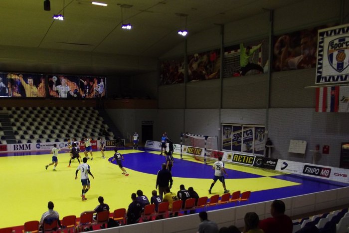 Ilustračný obrázok k článku Brankár Hlohovca predviedol parádu: Husársky kúsok, čo postavil na nohy celú halu!