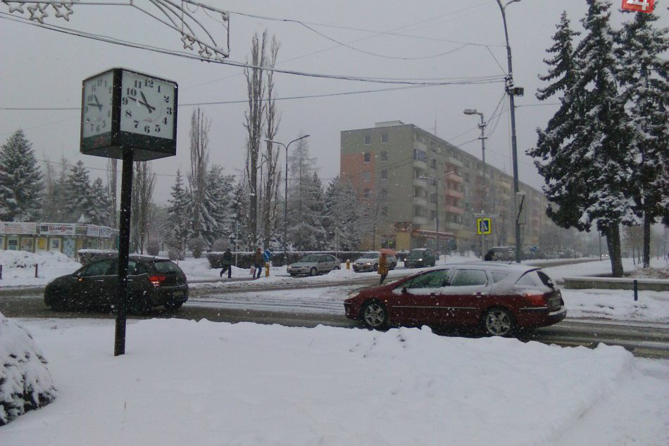 Ilustračný obrázok k článku Pozor na policajtov na cestách. Dnes si chcú posvietiť na okres Lučenec