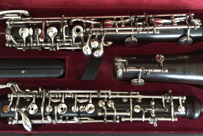 Ilustračný obrázok k článku Zlodej z auta v Bystrici ukradol hoboj. Štátnej opere spôsobil škodu za tisíce eur